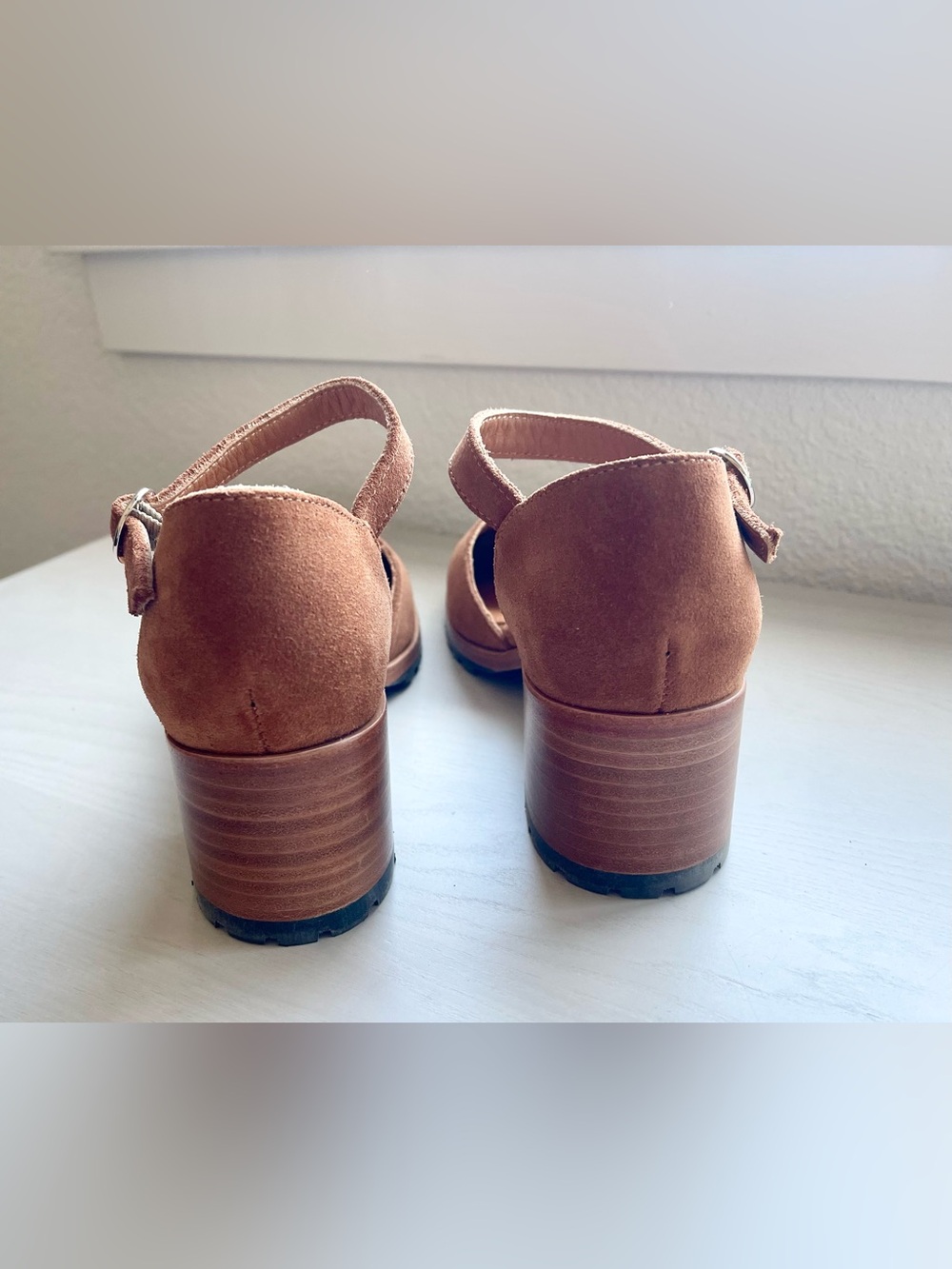 Patina by Portland Leather Toffee Suede Mary Jane Lug Sole, Size 8 (EU 38) - Picture 3 of 7